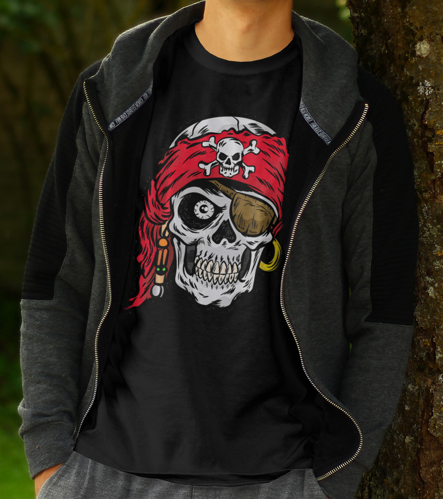 Pirate Skull With Red Bandana And Crossbones Eye Patch Jolly Roger T-Shirt