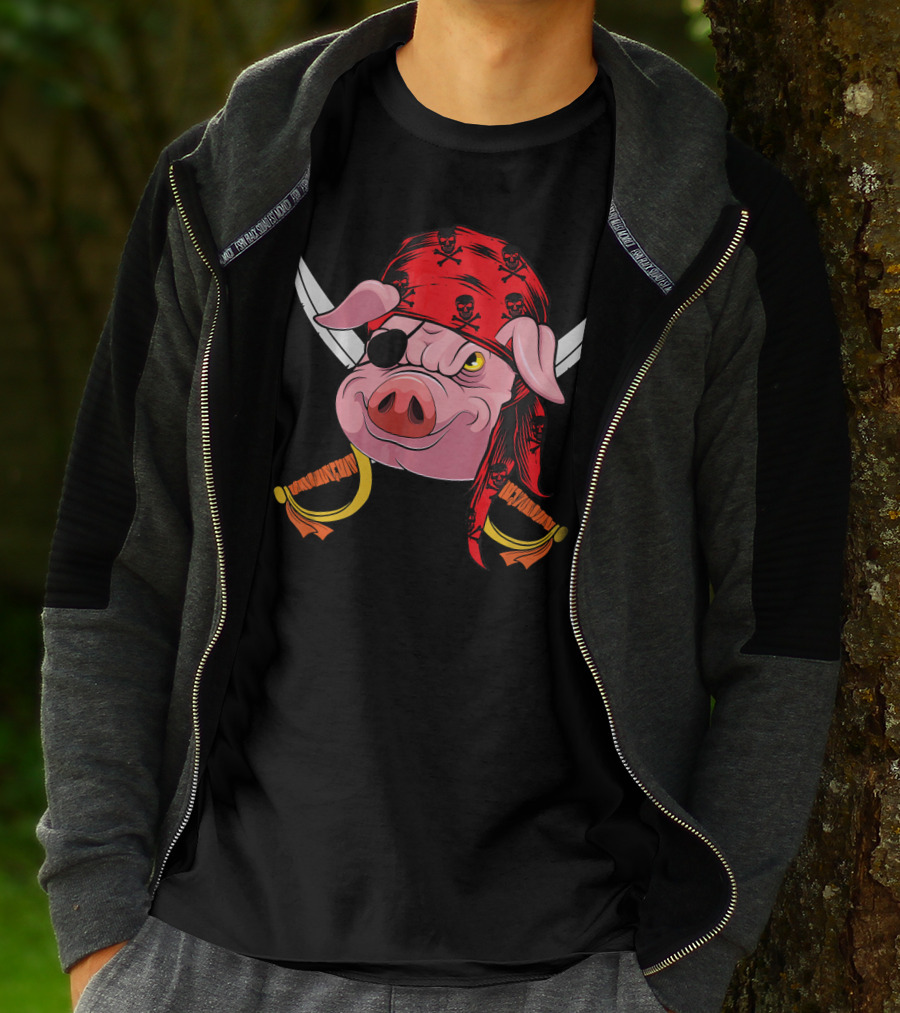 Pirate Pig With Eye Patch And Swords Halloween Costume T-Shirt