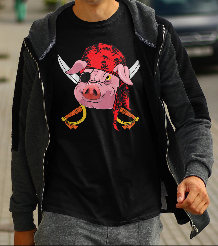 Pirate Pig With Eye Patch And Swords Halloween Costume T-Shirt