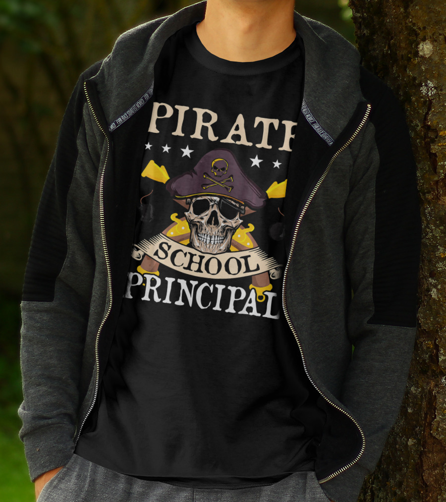 Pirate Skull Crossbones Hat School Principal Banner Swords Bombs T-Shirt