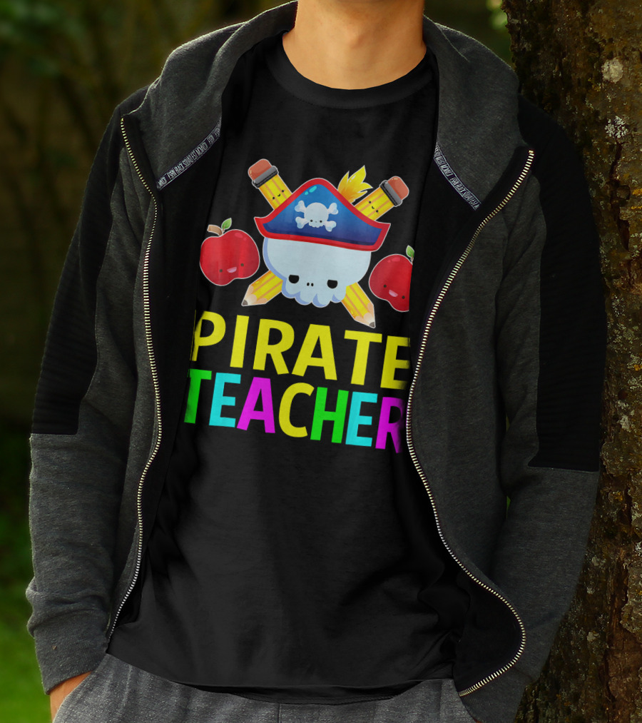 Pirate Teacher Halloween Costume Skull Pencils Apples T-Shirt
