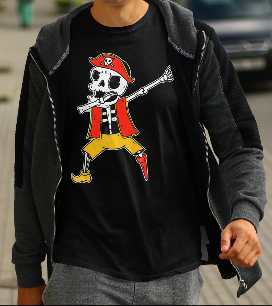 Dabbing Skeleton Pirate Skull And Crossbones Hat T-Shirt