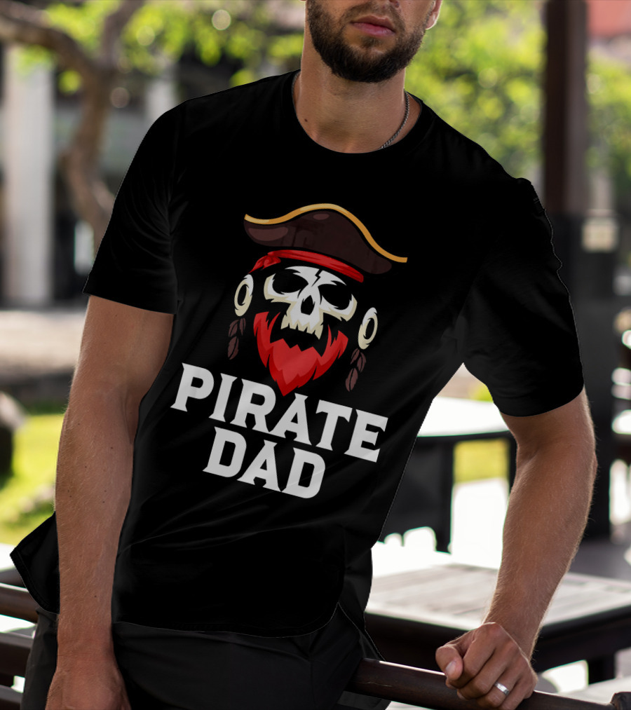 Pirate Dad Skull Captain Boating Red Beard Hat T-Shirt