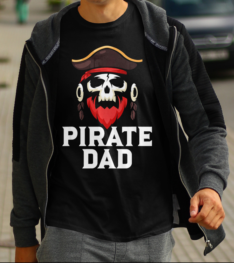 Pirate Dad Skull Captain Boating Red Beard Hat T-Shirt