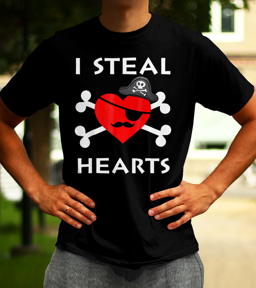 I Steal Hearts Valentine Day Pirate Eyepatch Skull Crossbones T-Shirt