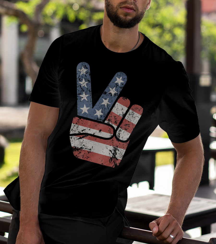 USA Big Peace Hand Sign American Flag T-Shirt