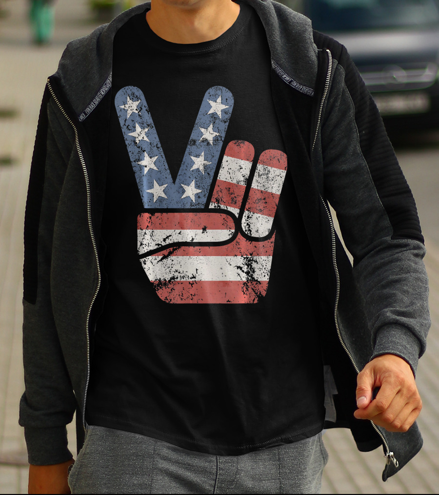 Vintage USA American Flag Peace Sign T-Shirt