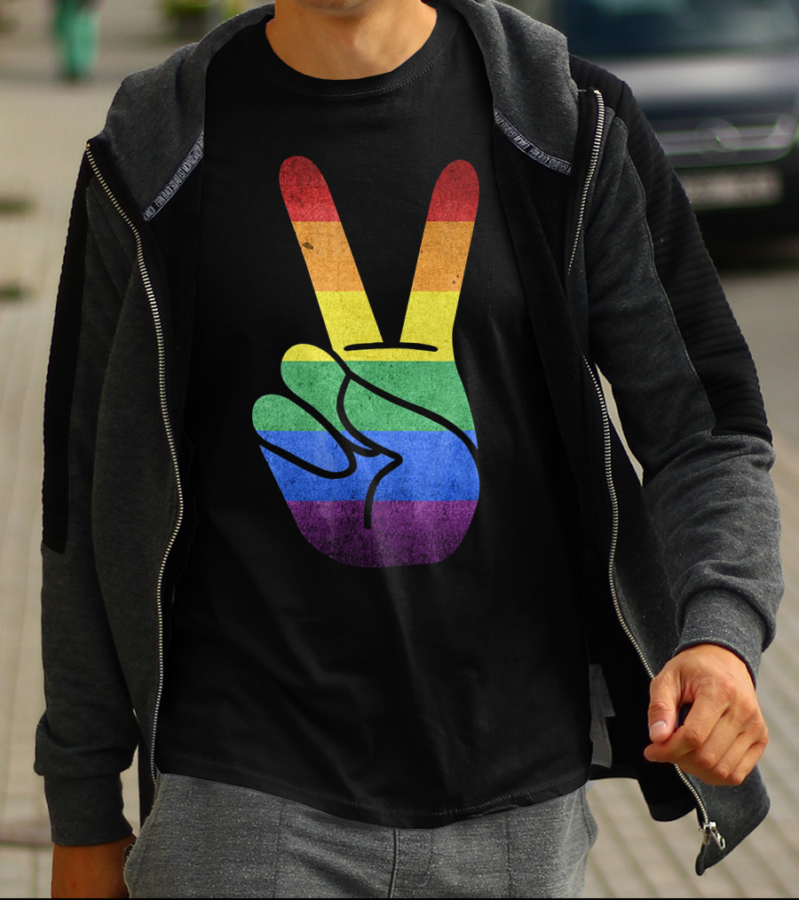 LOVE Rainbow Peace Sign Gay Pride Love T-Shirt