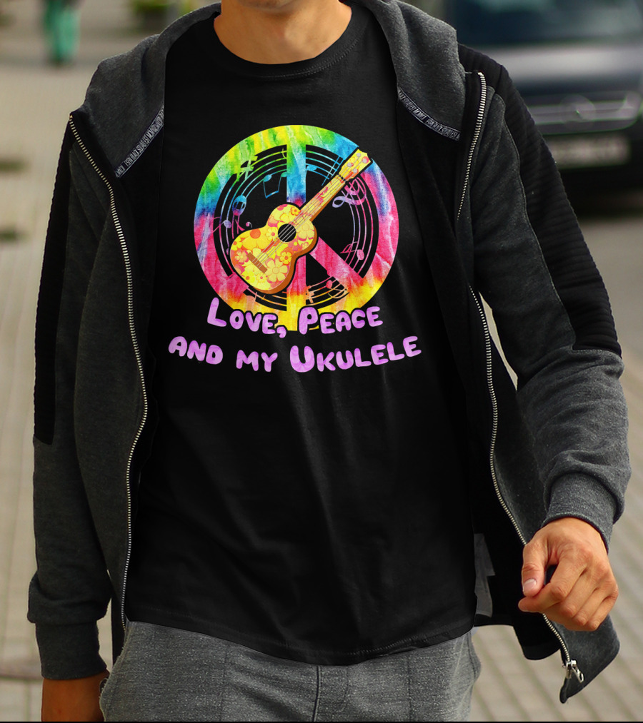 Love Peace And My Ukulele Music Hippi Rainbow Guitar Peace Sign T-Shirt