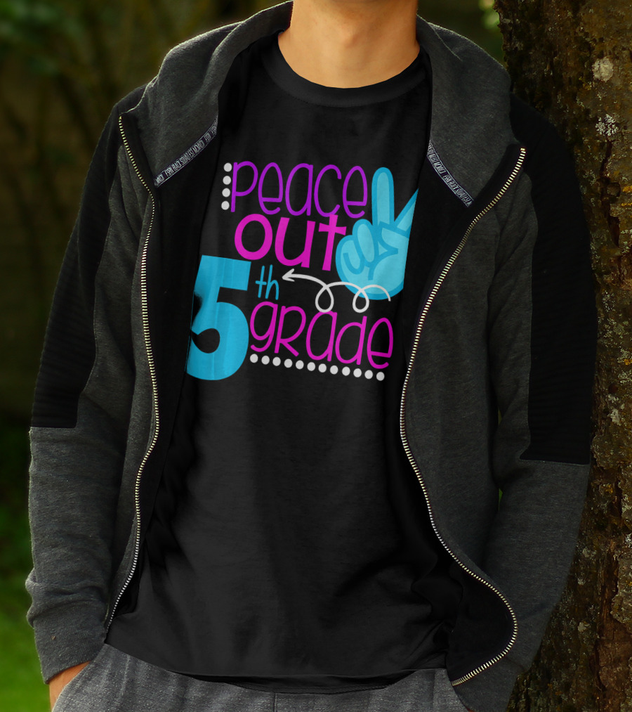Peace Out 5th Grade First Day Of School T-Shirt