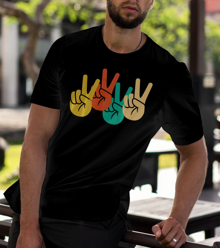 Retro Vintage Peace Love 60s 70s Colorful Peace Sign Hands T-Shirt
