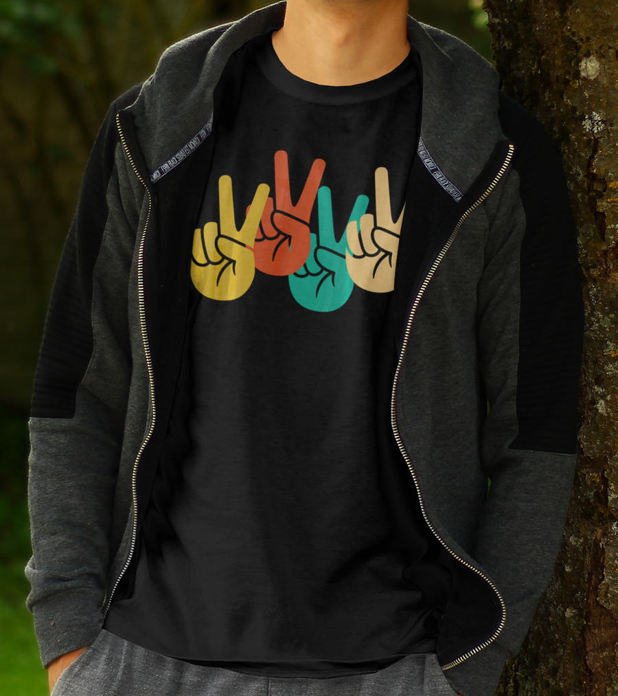 Retro Vintage Peace Love 60s 70s Colorful Peace Sign Hands T-Shirt