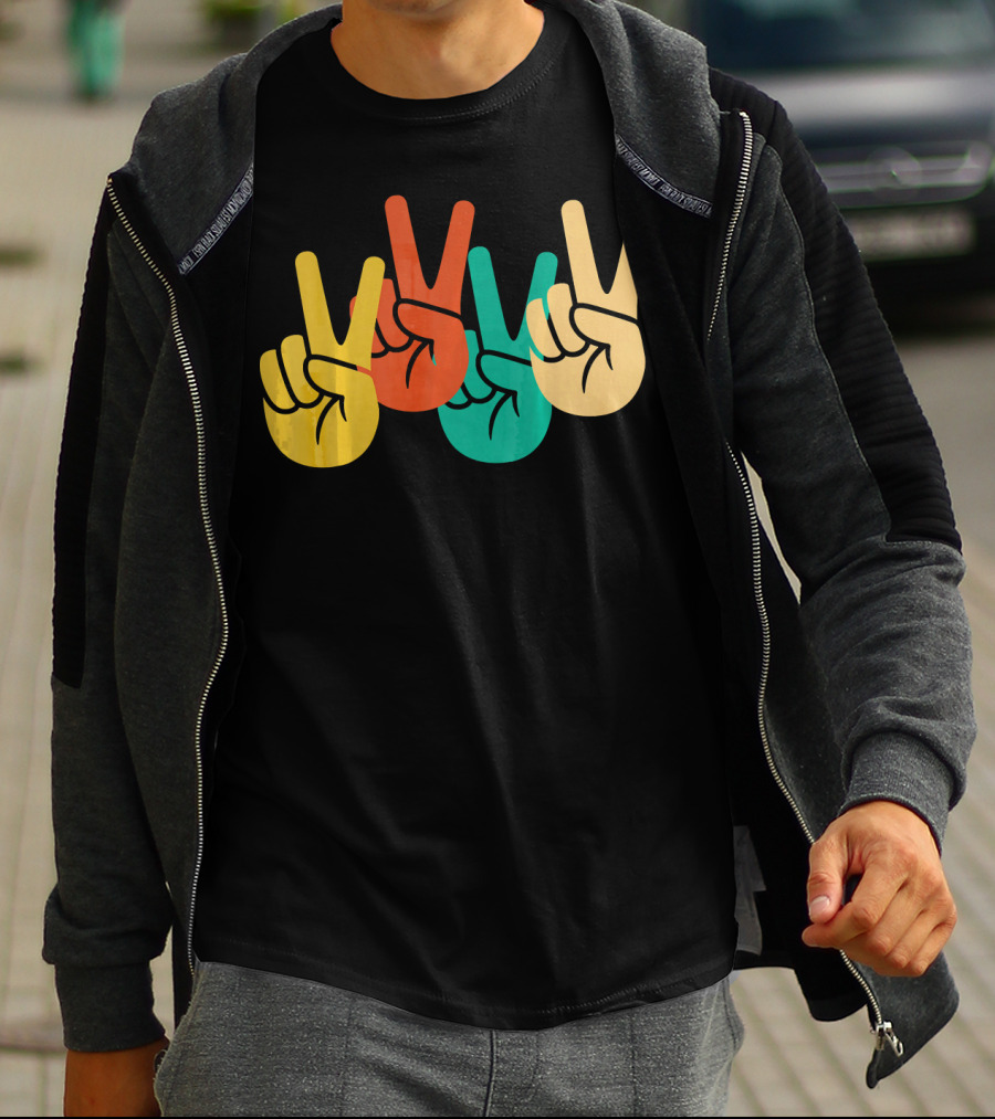 Retro Vintage Peace Love 60s 70s Colorful Peace Sign Hands T-Shirt
