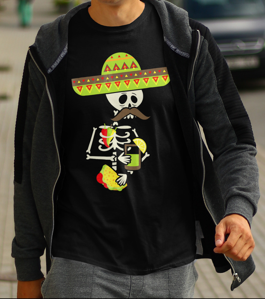 Mexican Skeleton Sombrero Holding Tequila Chili Tacos T-Shirt
