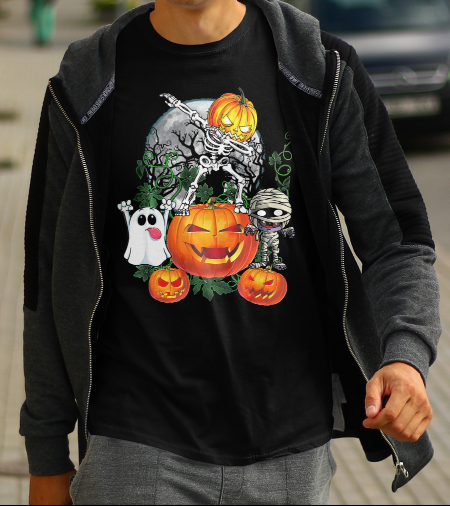 Dabbing Skeleton Pumpkin Ghost Mummy Halloween Moon Scene T-Shirt