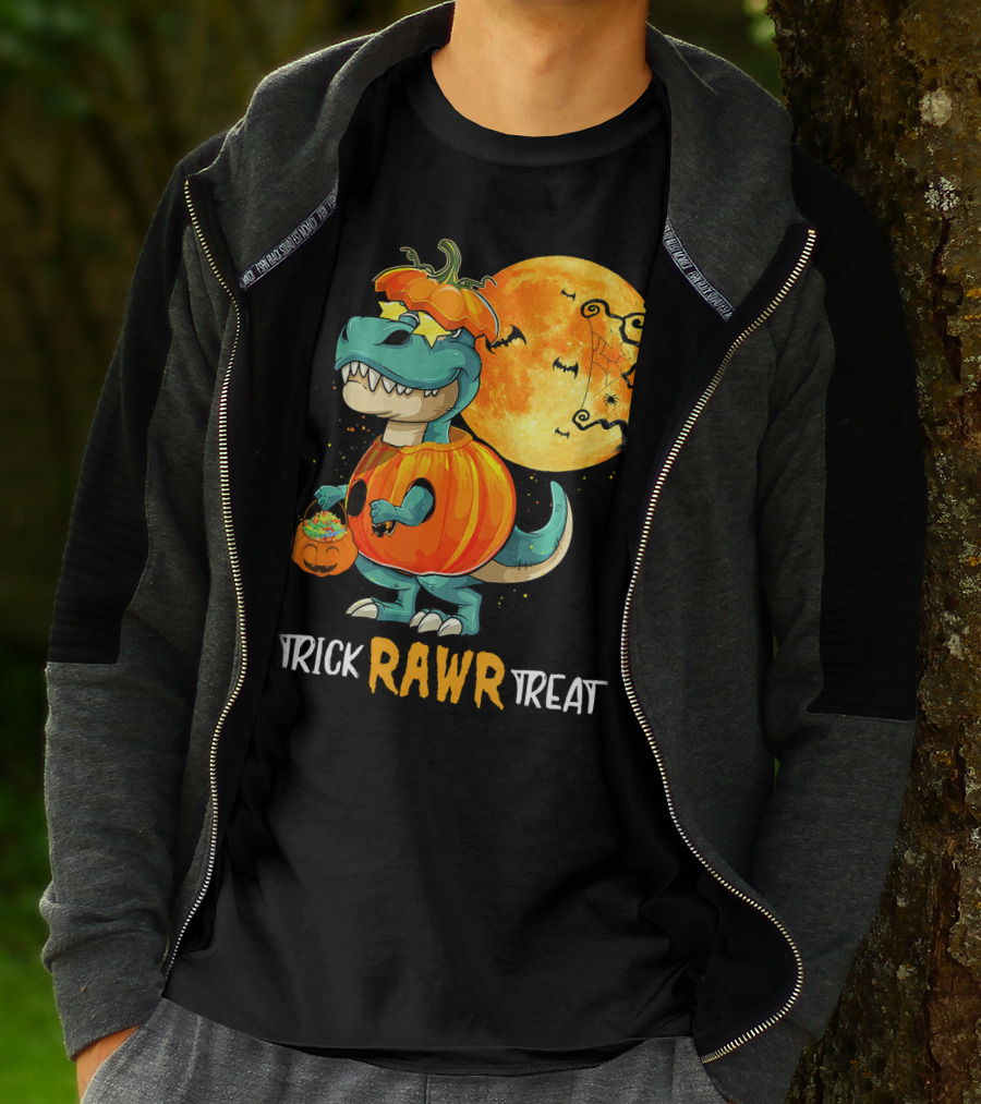 Trick RAWR Treat Rex Dinosaur Halloween Pumpkin Moon T-Shirt