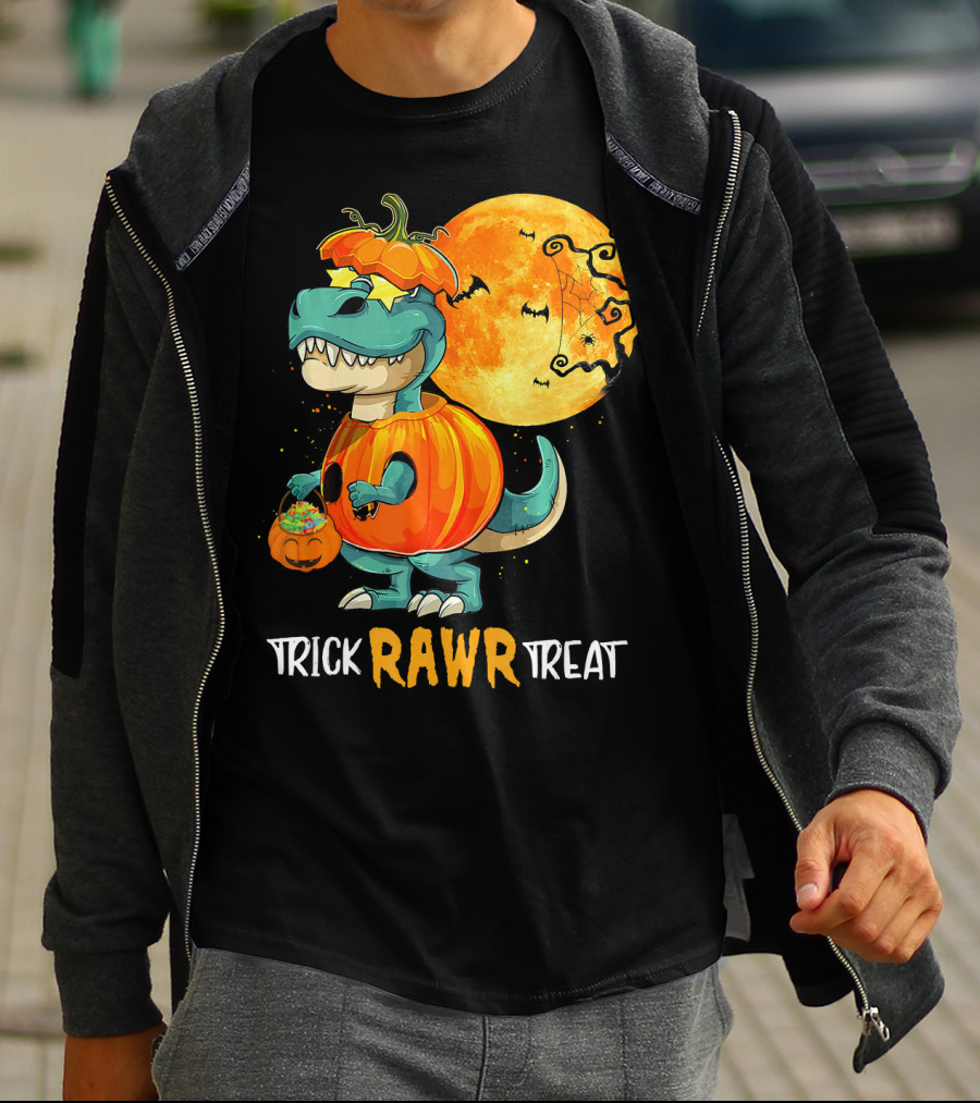 Trick RAWR Treat Rex Dinosaur Halloween Pumpkin Moon T-Shirt