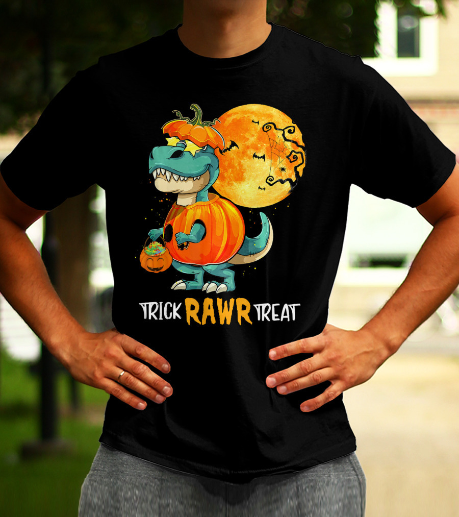 Trick RAWR Treat Rex Dinosaur Halloween Pumpkin Moon T-Shirt