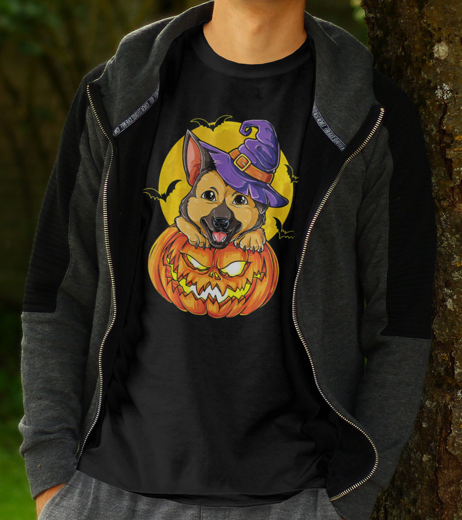 German Shepherd Pumpkin With Witch Hat And Bats T-Shirt
