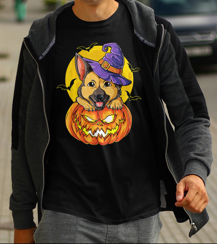 German Shepherd Pumpkin With Witch Hat And Bats T-Shirt
