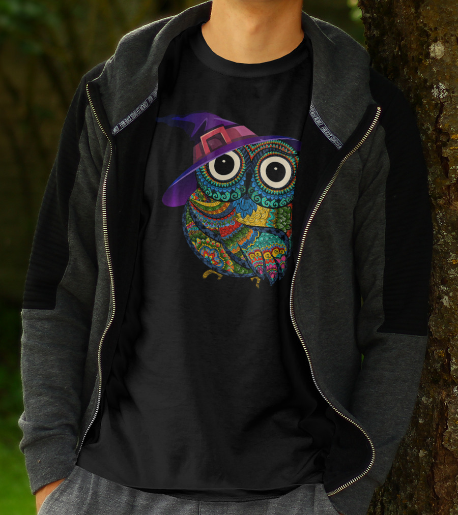 Colorful Owl With Witch Hat In Halloween Costume Fun T-Shirt