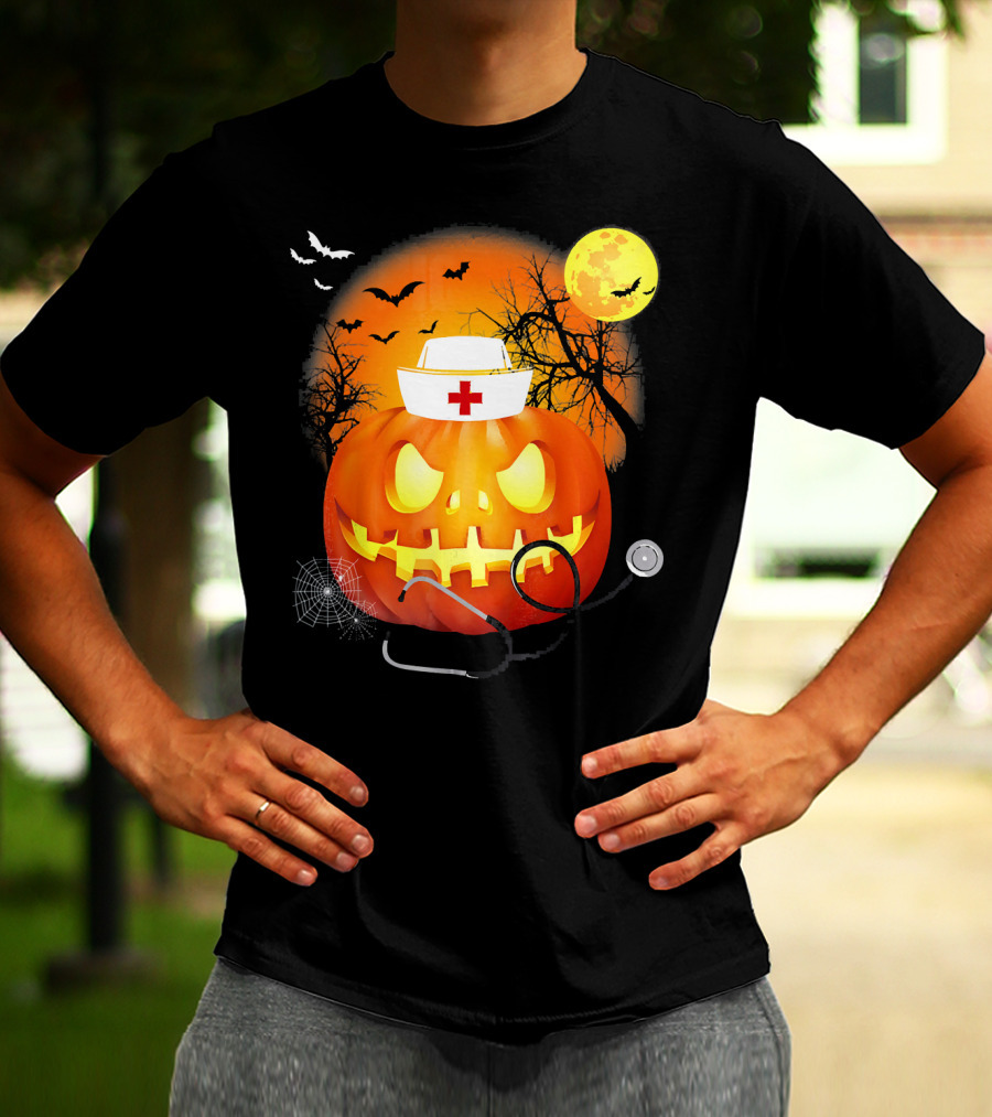 Nurse Halloween Pumpkin With Stethoscope And Bats T-Shirt