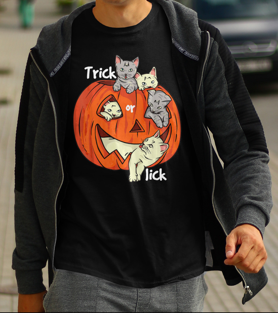 Trick Or Lick Cats In Carved Pumpkin Funny Cat T-Shirt