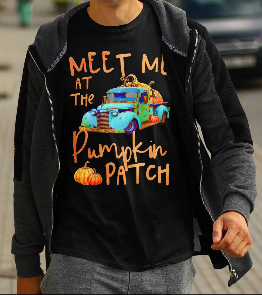 Meet Me At The Pumpkin Patch Pickup Truck With Pumpkins T-Shirt
