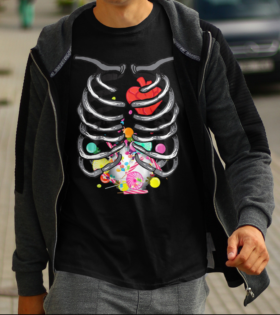 X Ray Skeleton Candy Heart Guts T-Shirt