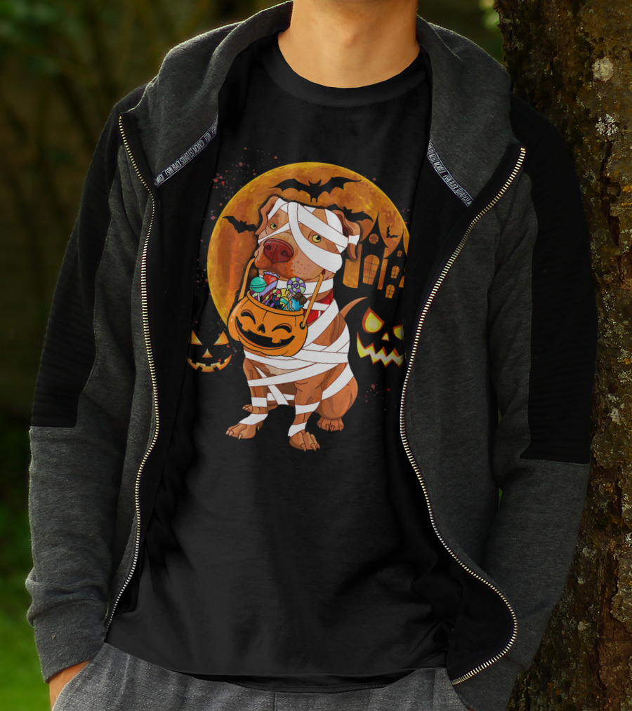 Funny Halloween Mummy Pitbull Boo Dog With Pumpkin Candy And Scary Moon T-Shirt