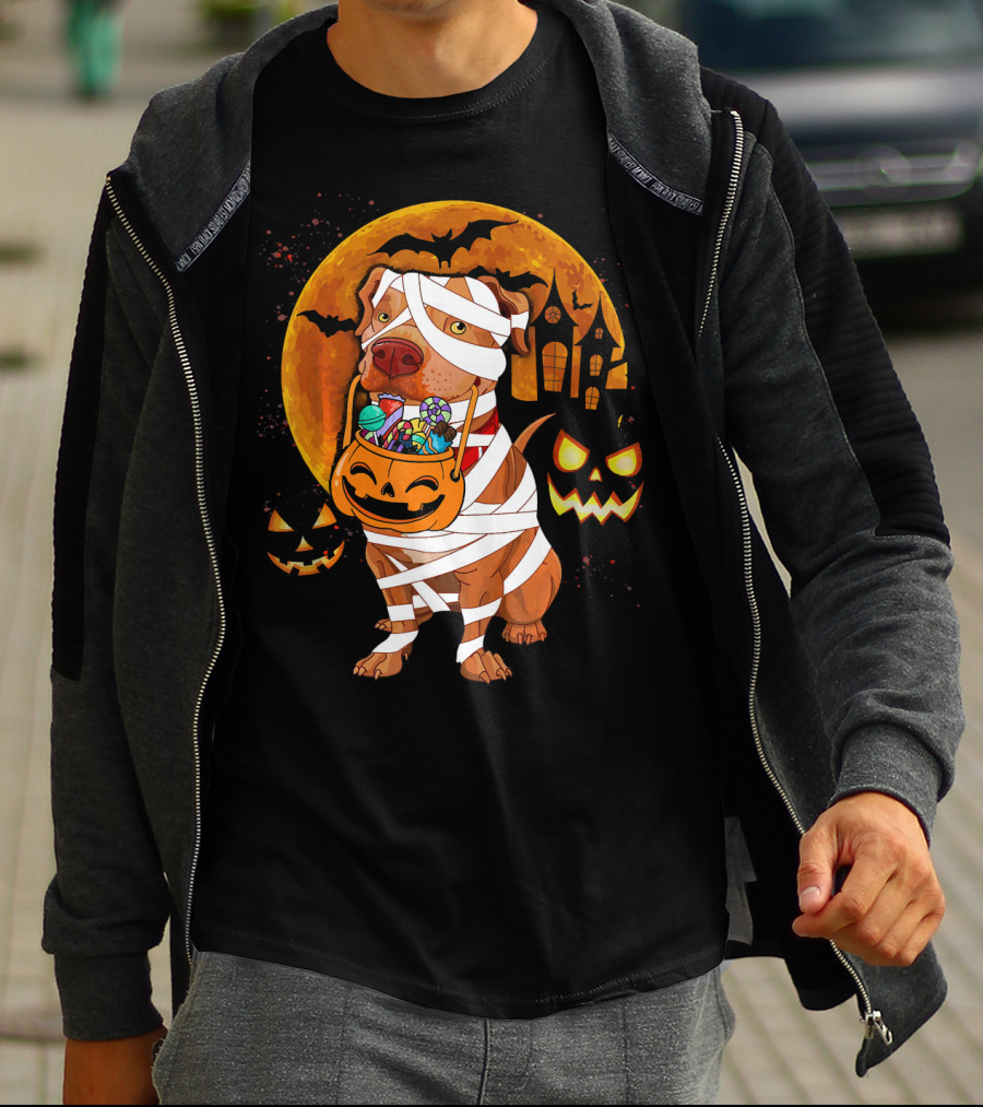 Funny Halloween Mummy Pitbull Boo Dog With Pumpkin Candy And Scary Moon T-Shirt