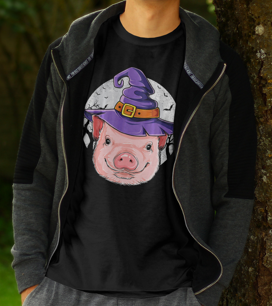 Pig Wearing Purple Witch Hat With Spooky Full Moon And Bats T-Shirt