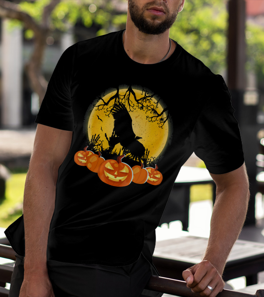 Vulture Silhouette With Pumpkins And Full Moon Halloween Scene T-Shirt