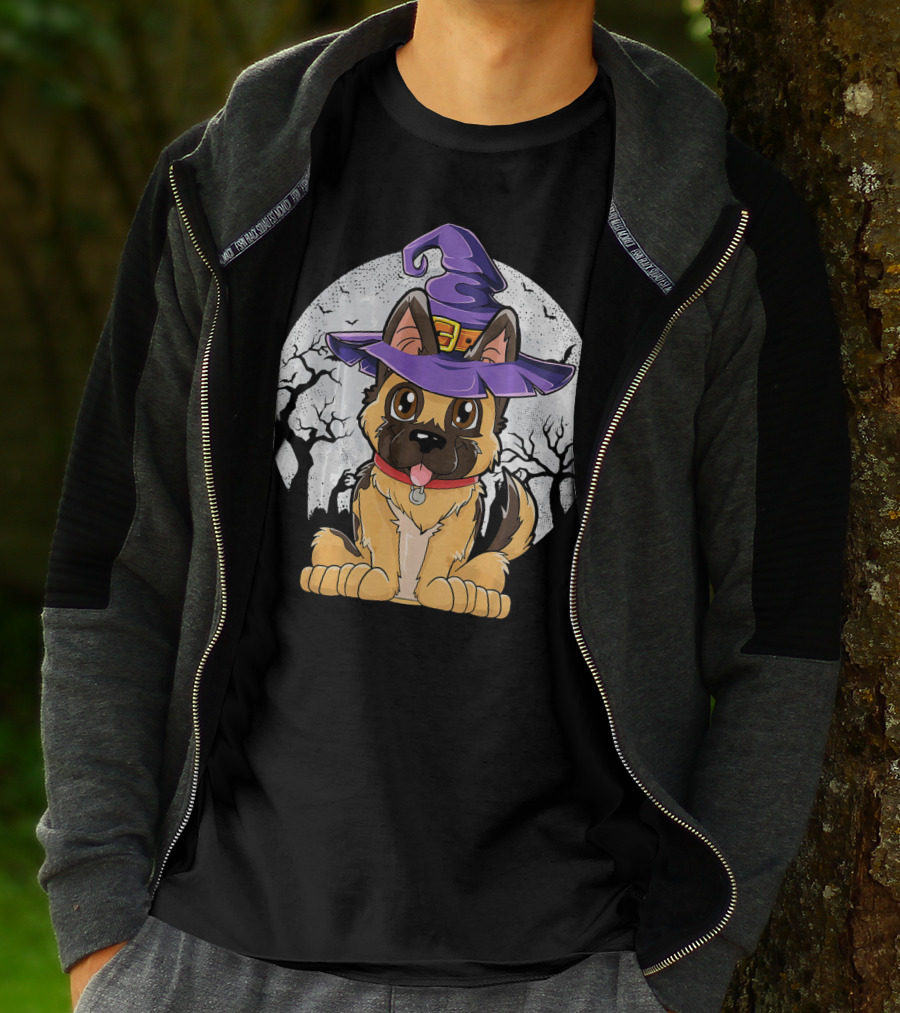 German Shepherd Witch Halloween Moon Background T-Shirt