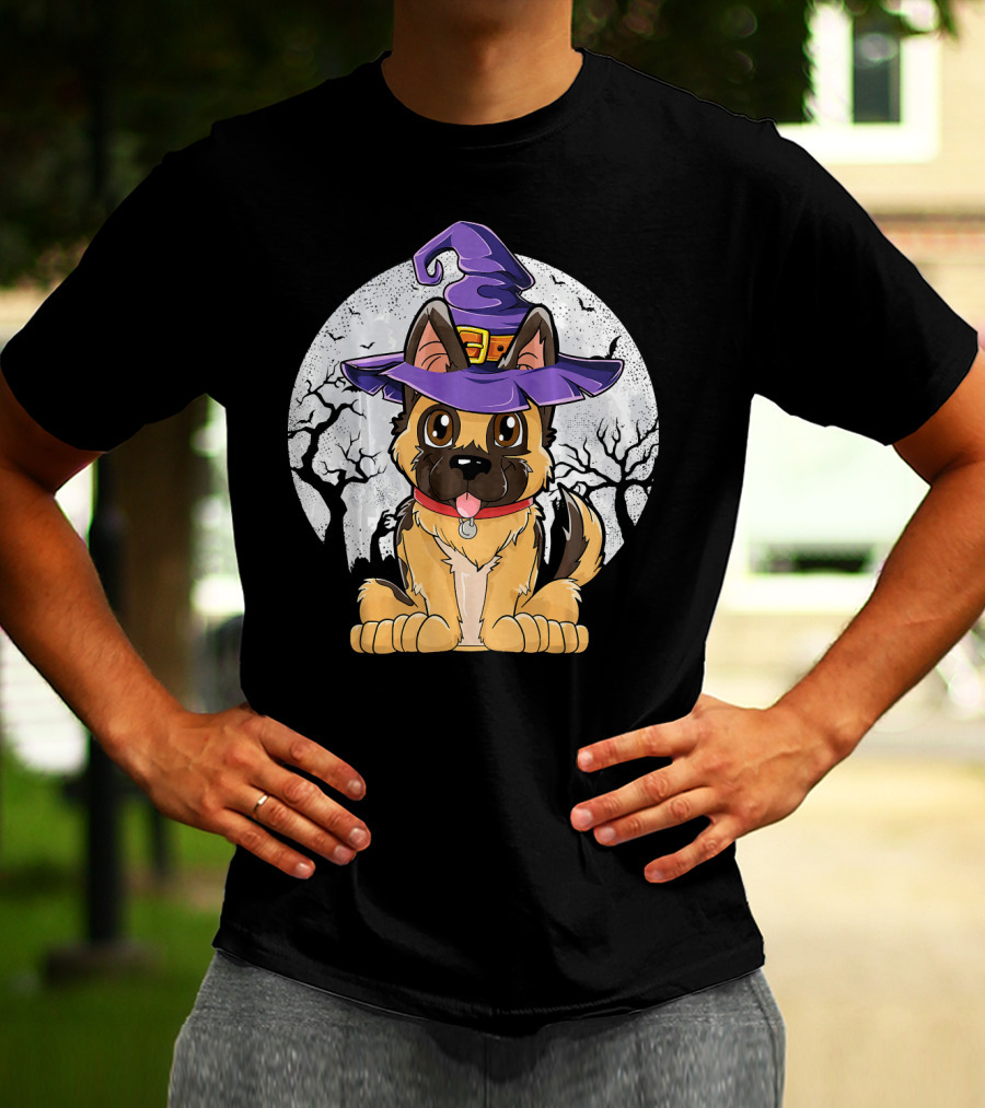 German Shepherd Witch Halloween Moon Background T-Shirt