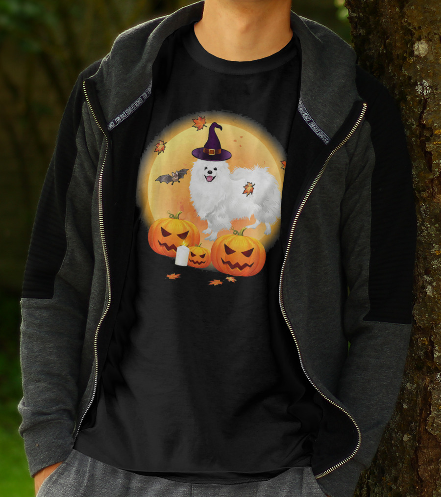Halloween American Eskimo Dog With Pumpkins And Witch Hat T-Shirt