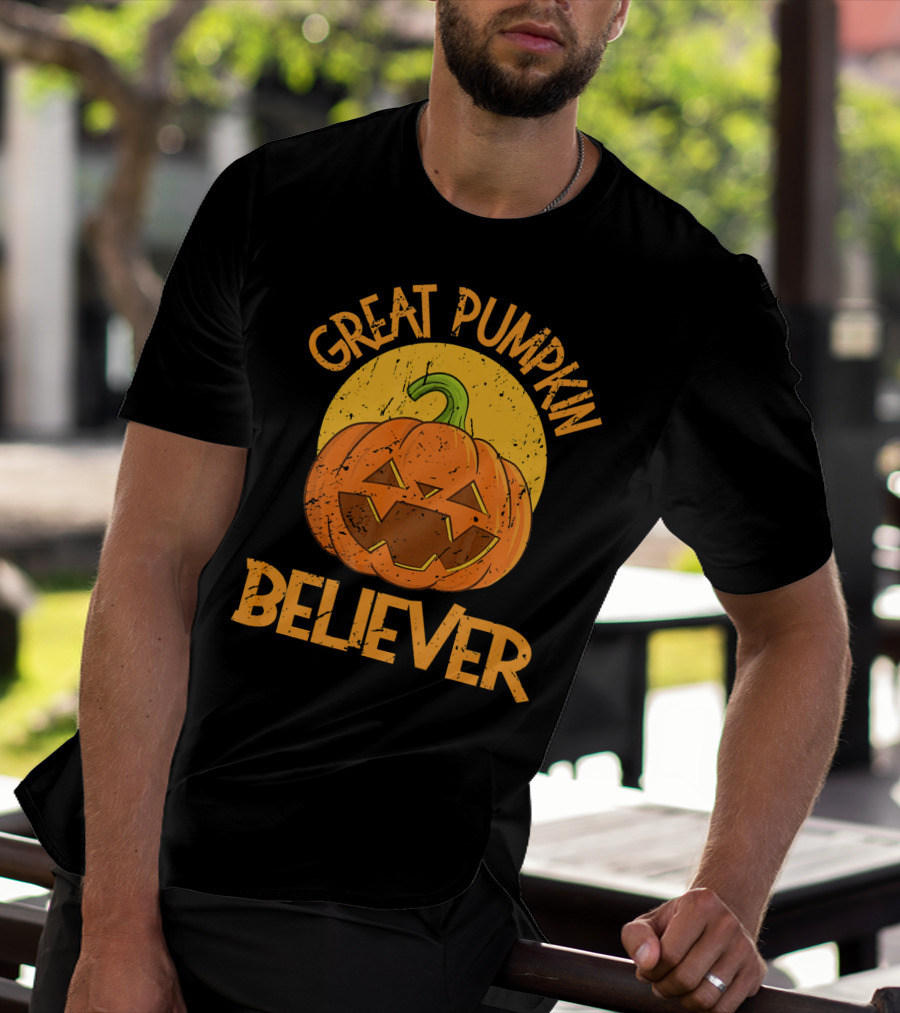 Great Pumpkin Believer Jack-O'-Lantern Moon T-Shirt