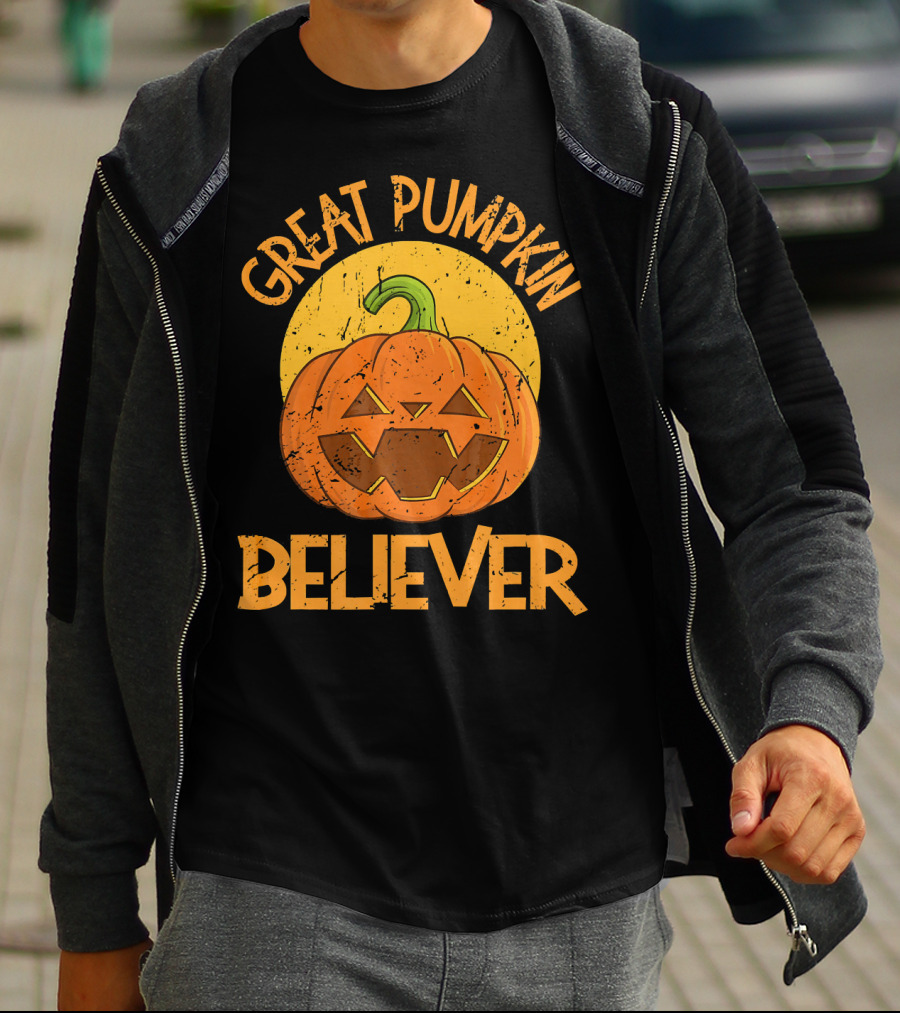 Great Pumpkin Believer Jack-O'-Lantern Moon T-Shirt