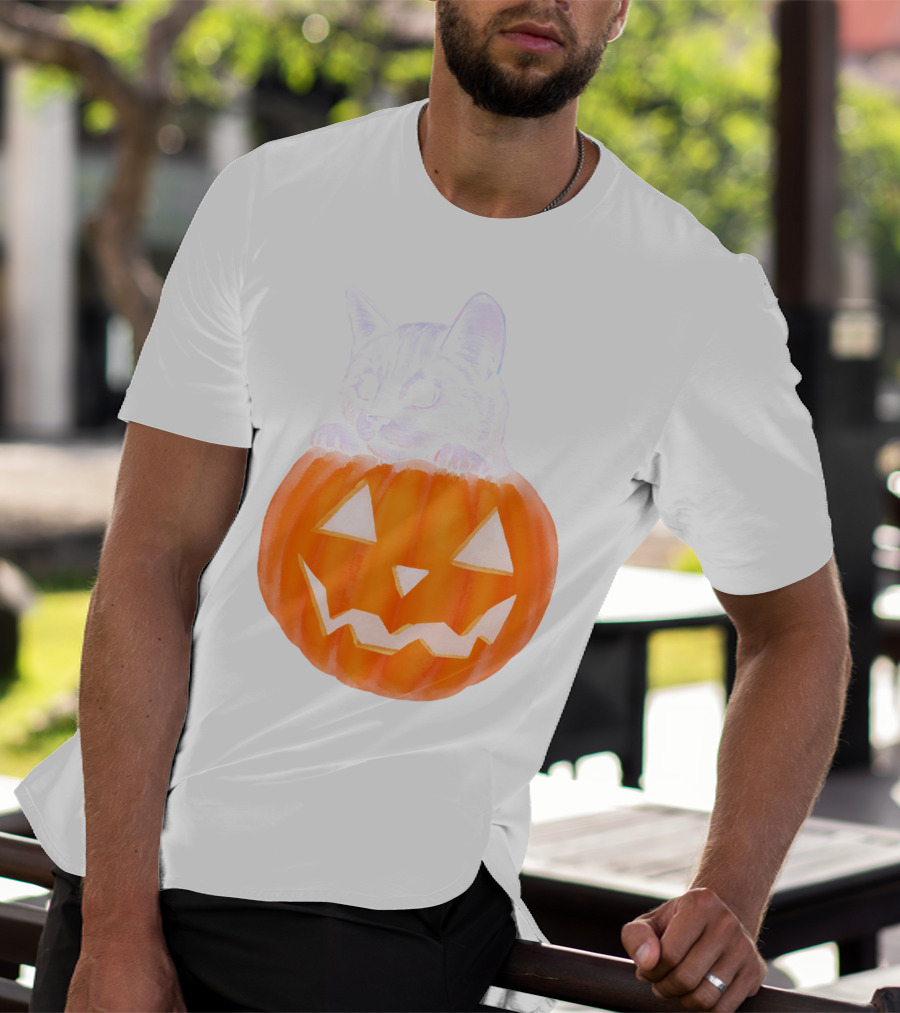 Kitten Peeking From Jack-O'-Lantern Pumpkin Halloween T-Shirt
