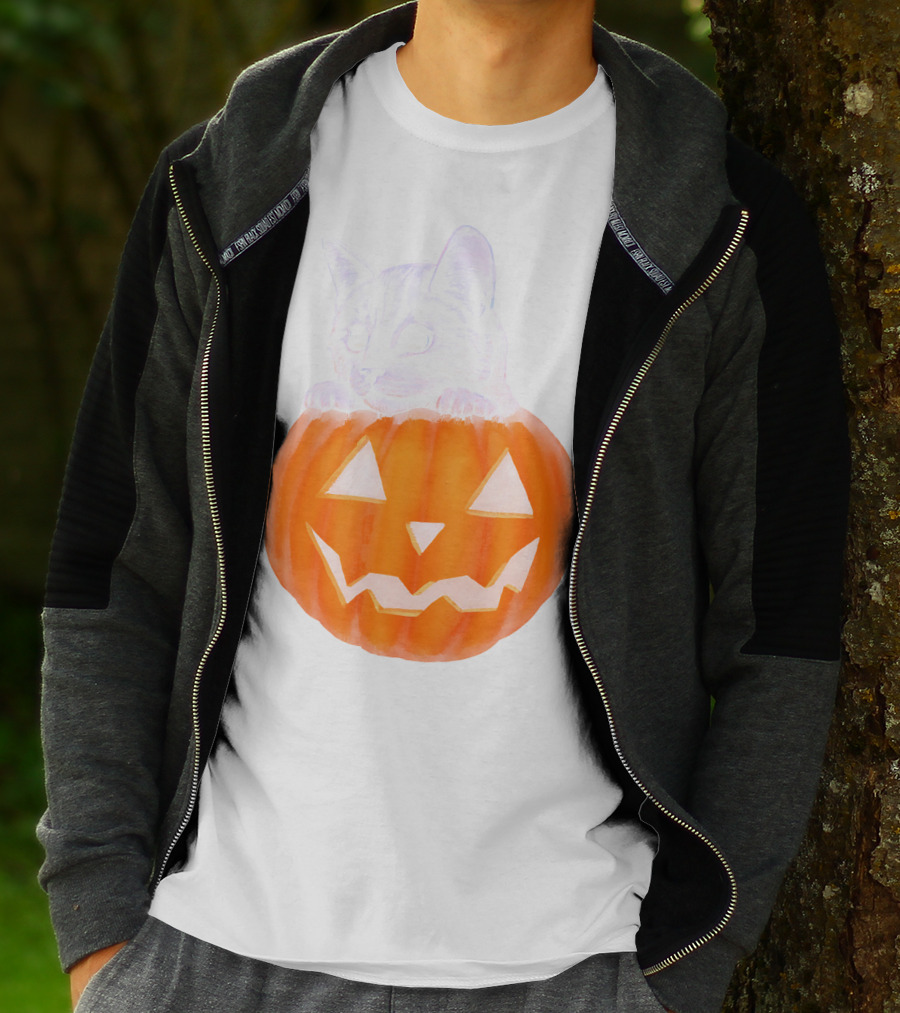 Kitten Peeking From Jack-O'-Lantern Pumpkin Halloween T-Shirt