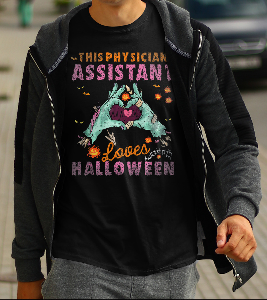 THIS PHYSICIAN ASSISTANT LOVES HALLOWEEN T-Shirt