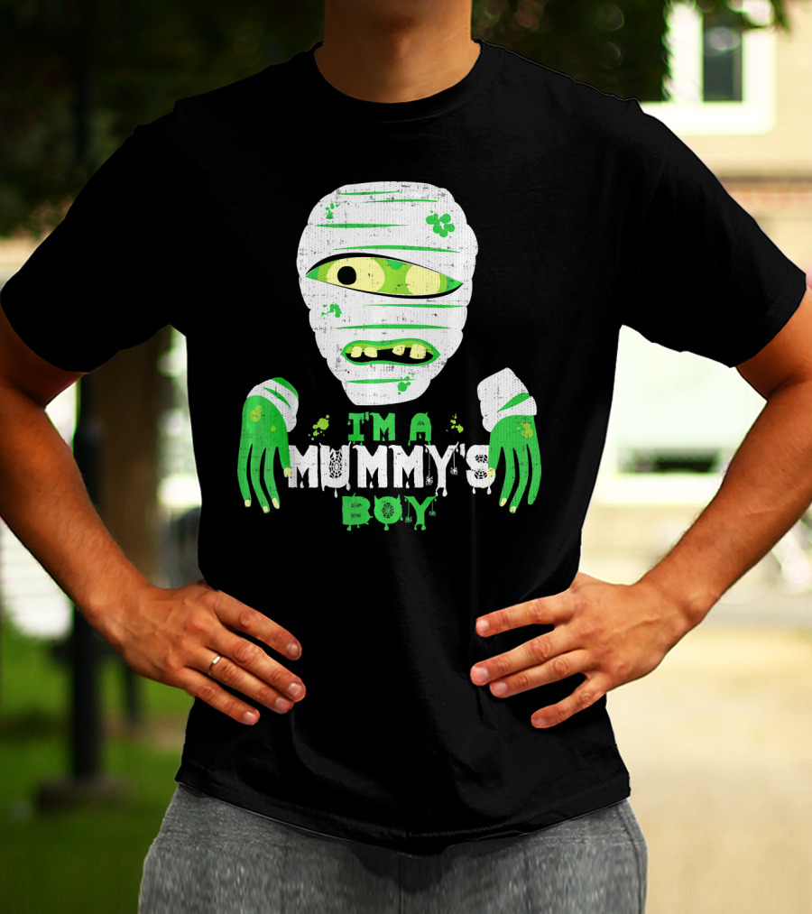 Creepy I'm A Mummy's Boy Green Cartoon Mummy Face And Hands T-Shirt