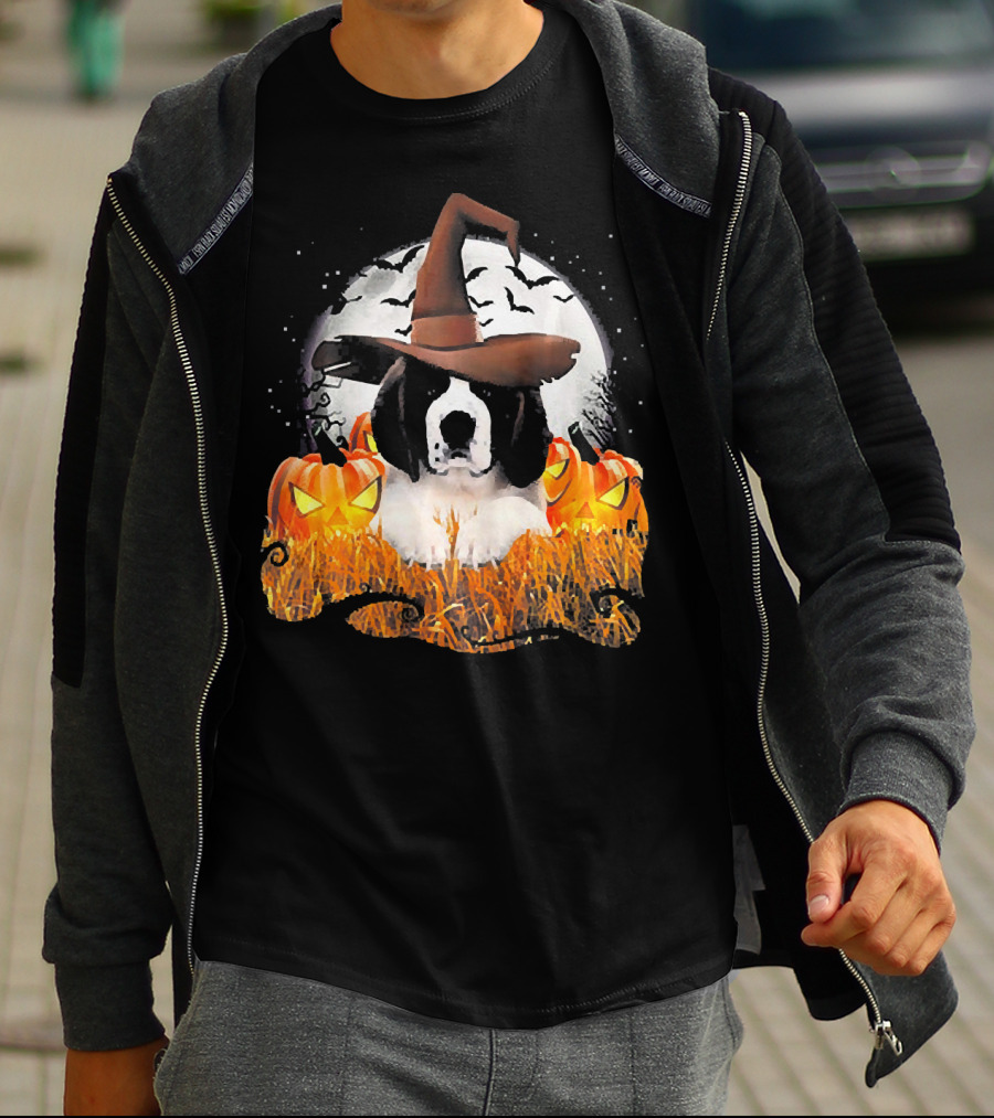 Cute Saint Bernard Dog Witch With Pumpkins And Full Moon T-Shirt