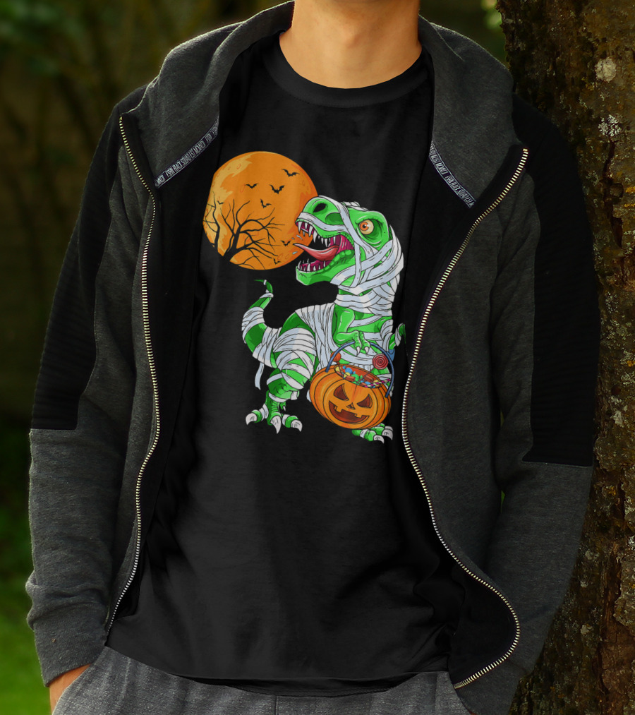 Halloween Mummy T Rex With Pumpkin Candy Under Full Moon T-Shirt