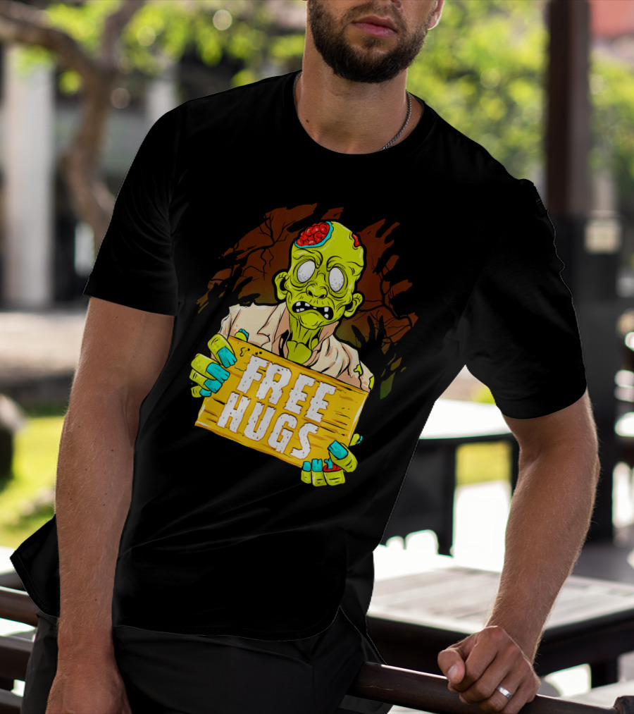 Free Hugs Creepy Zombie Funny Mens Halloween Horror T-Shirt