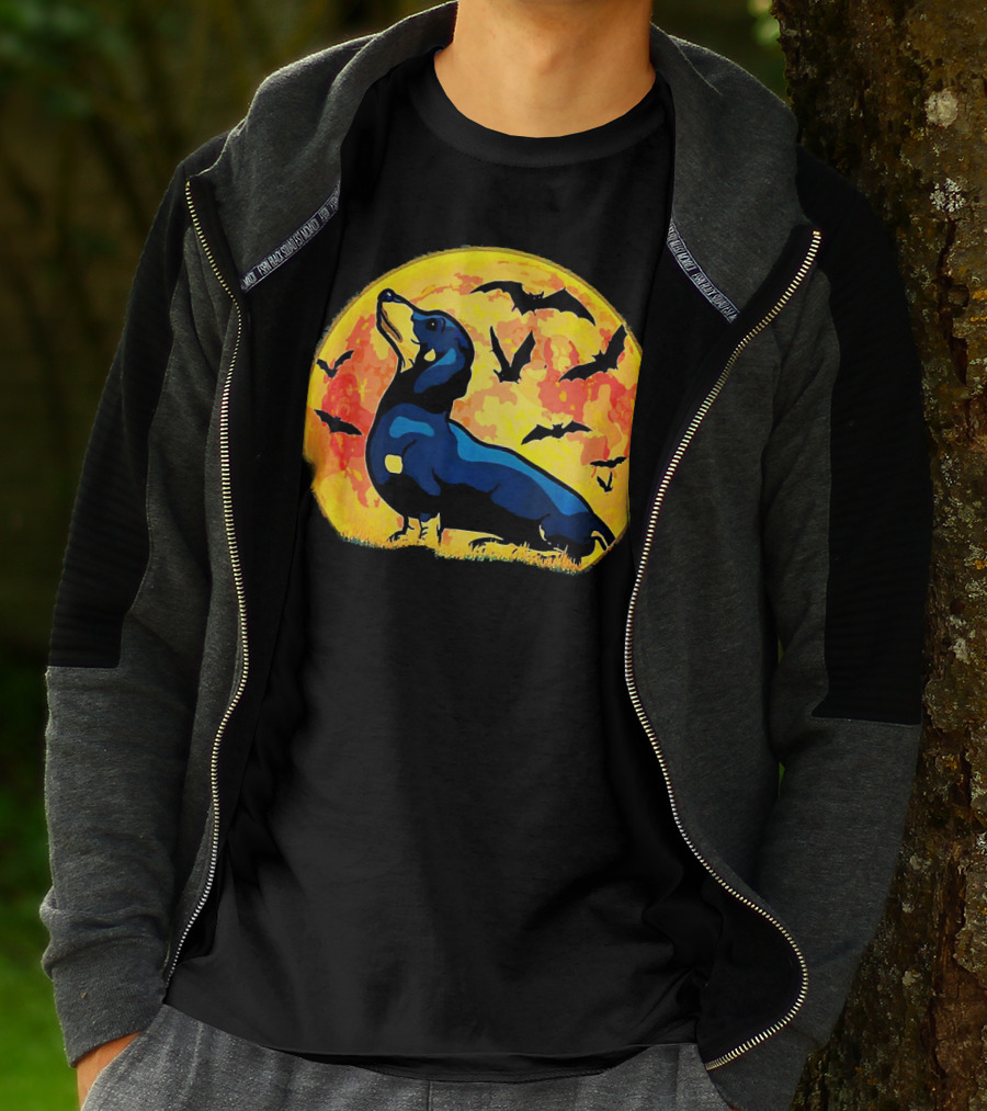 Dachshund Halloween Moon With Flying Bats T-Shirt