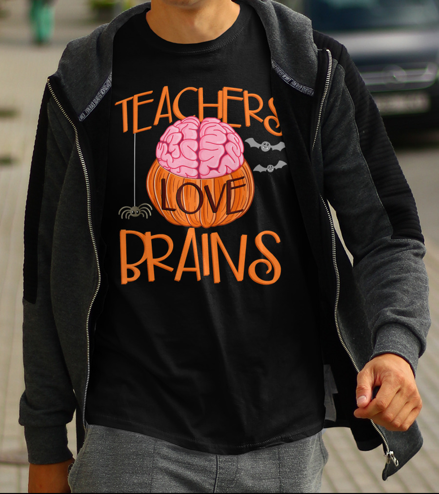 Teachers Love Brains Halloween Pumpkin Bat Spider T-Shirt