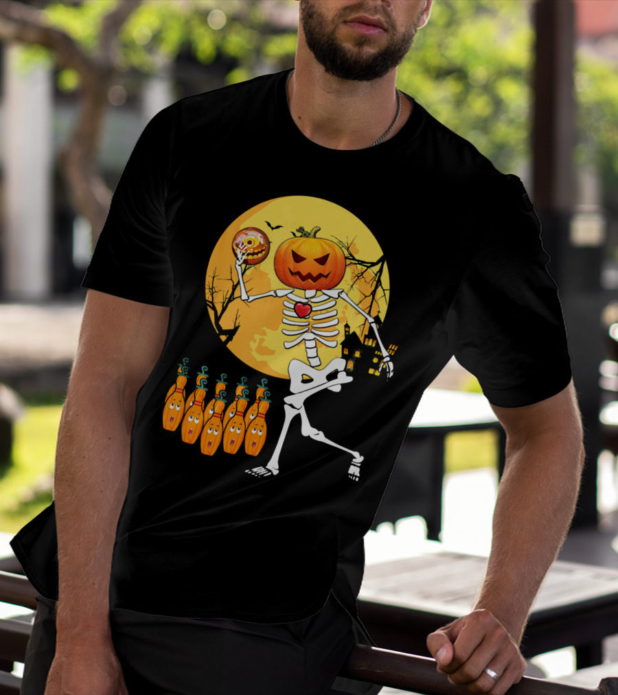 Funny Pumpkin-Headed Bowling Skeleton Halloween Dance T-Shirt