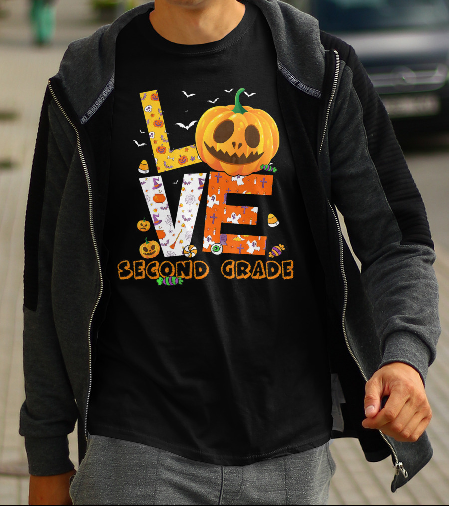 Love Second Grade Funny Halloween Pumpkin Kids T-Shirt