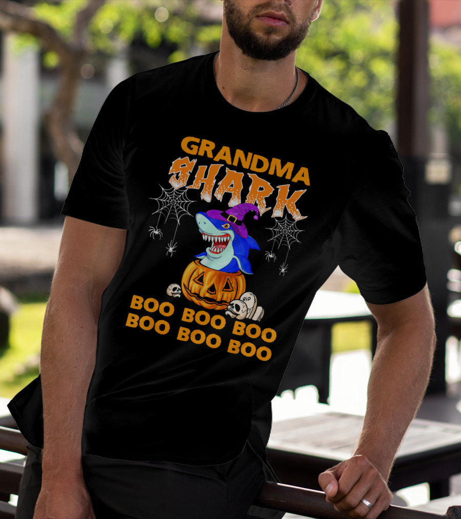 Grandma Shark Halloween Boo Boo Pumpkin Spider Webs T-Shirt